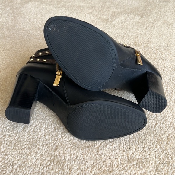 Michael Kors Preston studded leather boots - Picture 7 of 7